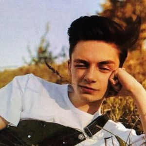 Meet your Posher, Prudence